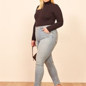 Sold Reformation Serena High & Skinny Es